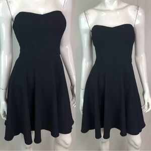 Vineyard Vines Black Textured Flounce Flare Strapless Dress Size 4